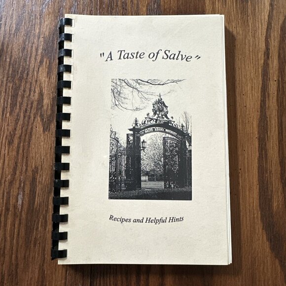 A Taste Of Salve Recipes And Helpful Hints Salve Regina University Cookbook‎ - Picture 1 of 6